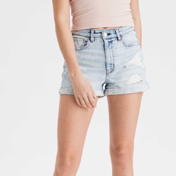 ❌SOLD❌AE Stretch Denim/Jean Mom Shorts Size 2 - Picture 1 of 13